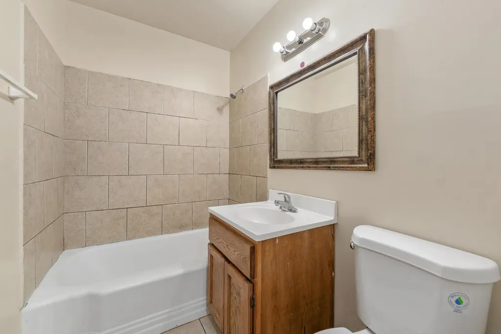 6124 E Harry Street Wichita KS 67218