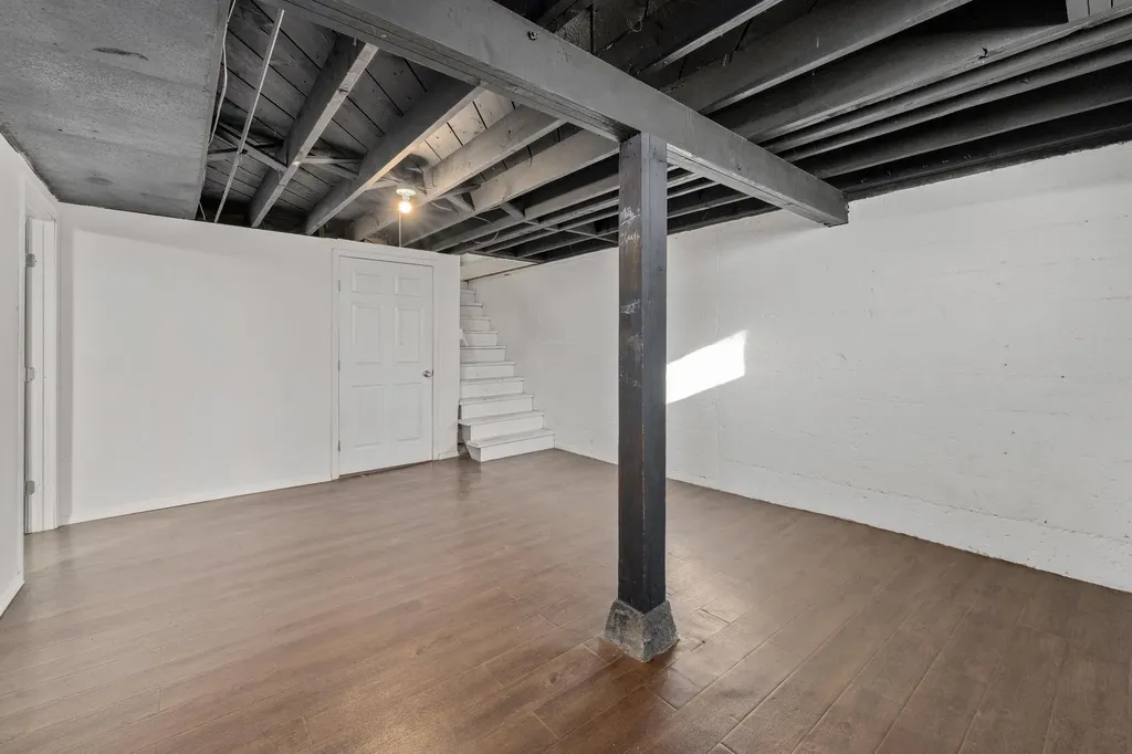6124 E Harry Street Wichita KS 67218