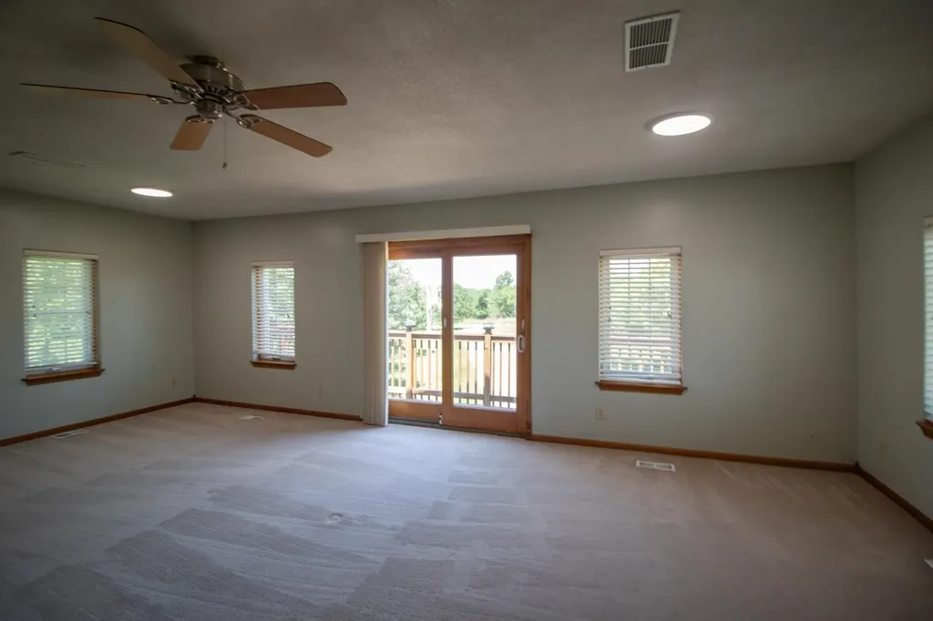 1677 E 120th Avenue North Mulvane KS 67110