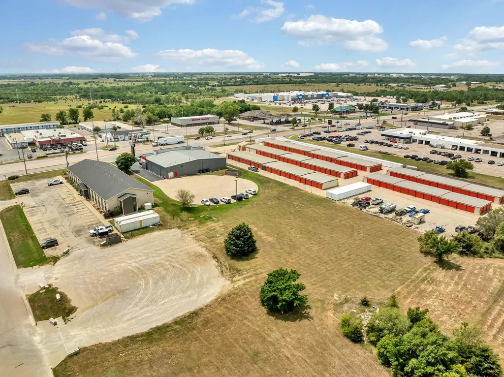222 N Millheisler Road El Dorado KS 67042