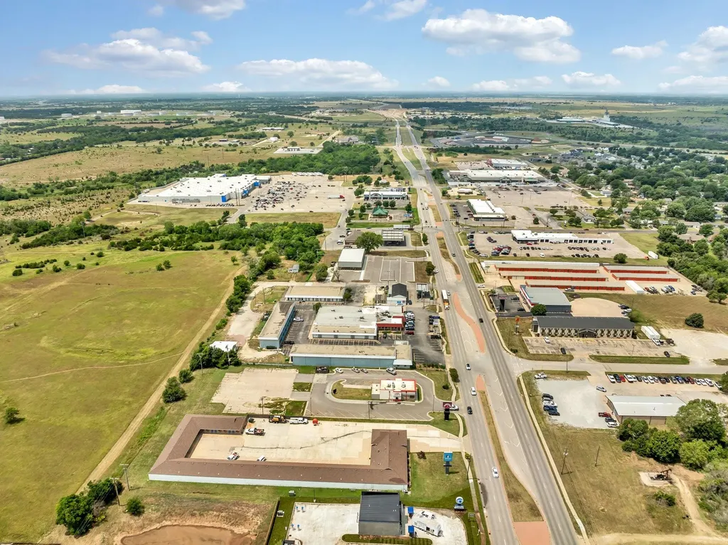 222 N Millheisler Road El Dorado KS 67042