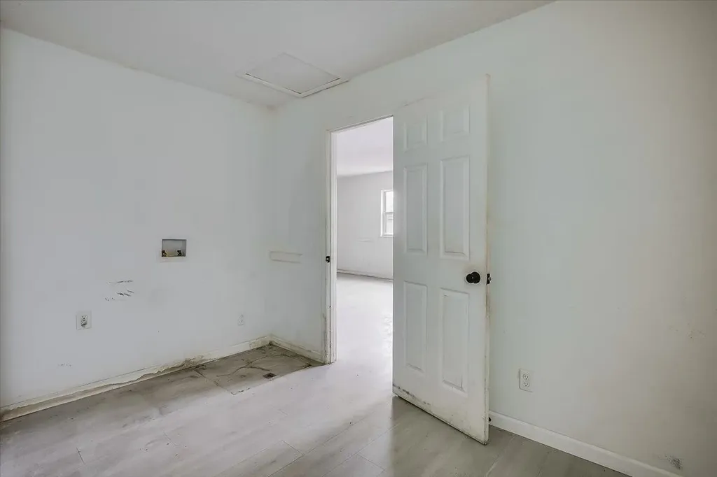 1502 E Catalina Street Wichita KS 67216