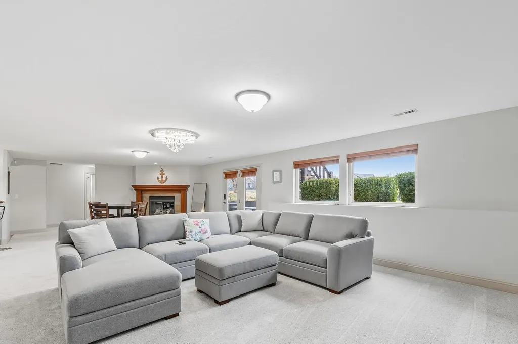 2224 N Rough Creek Road Derby KS 67037