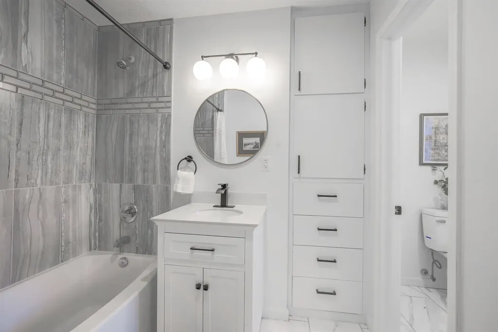 104 N Burr Oak Road Wichita KS 67206