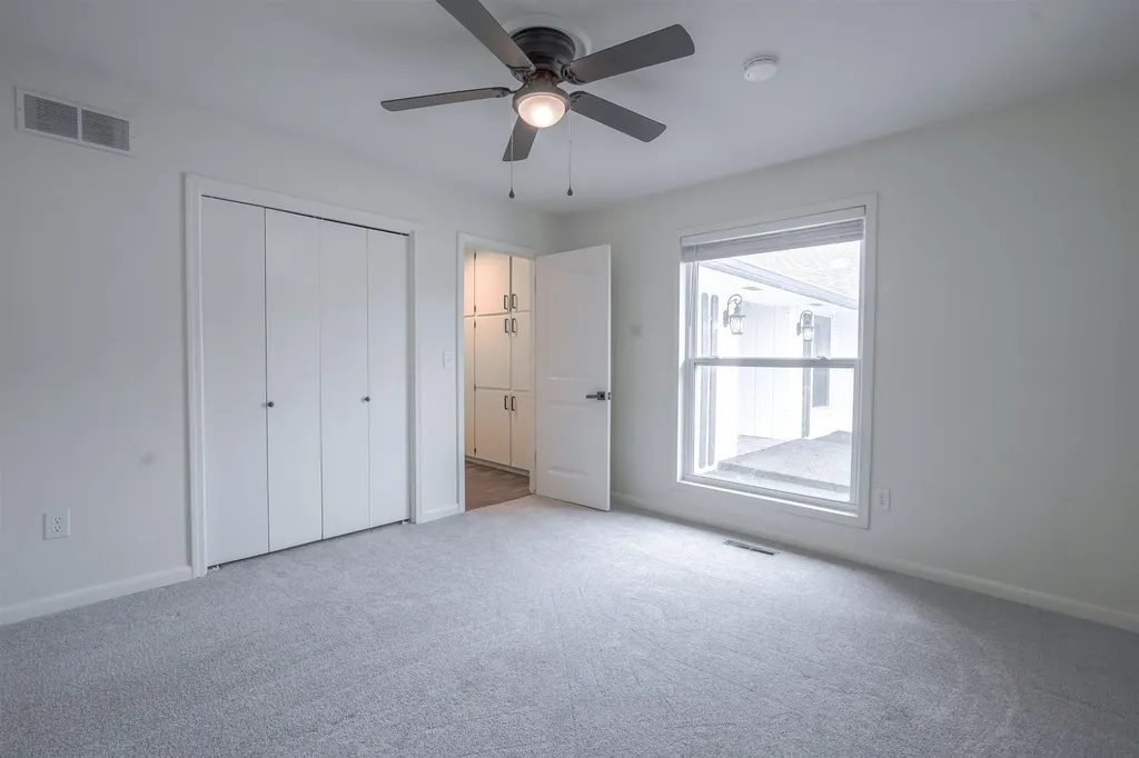 104 N Burr Oak Road Wichita KS 67206