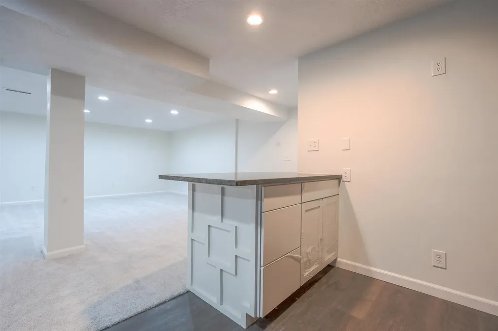 104 N Burr Oak Road Wichita KS 67206