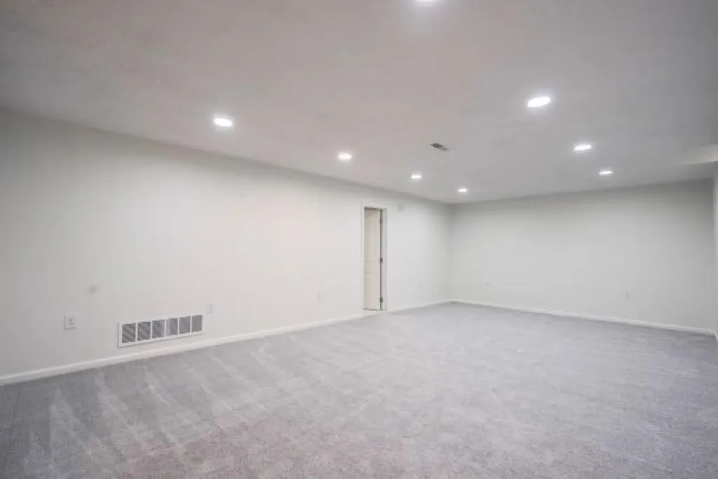 104 N Burr Oak Road Wichita KS 67206