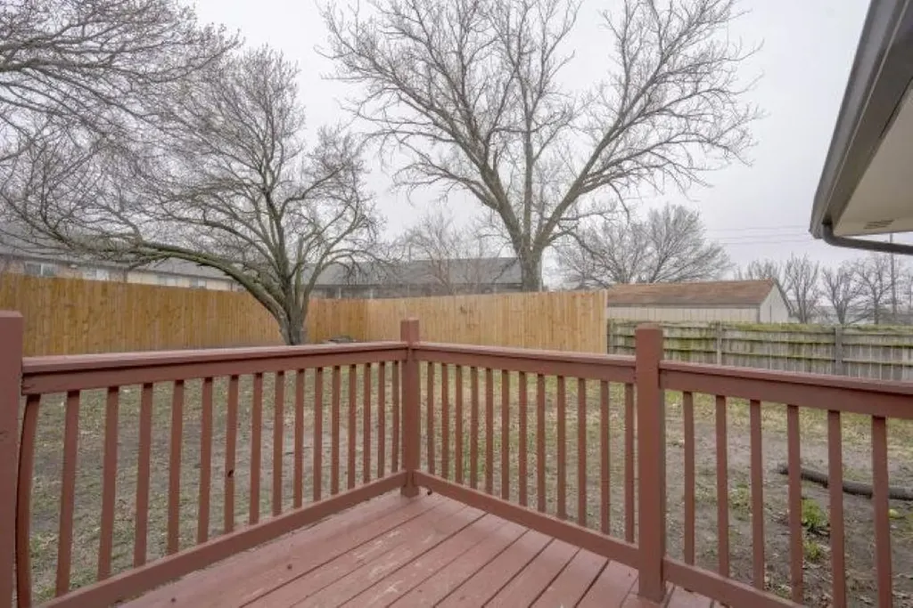 104 N Burr Oak Road Wichita KS 67206