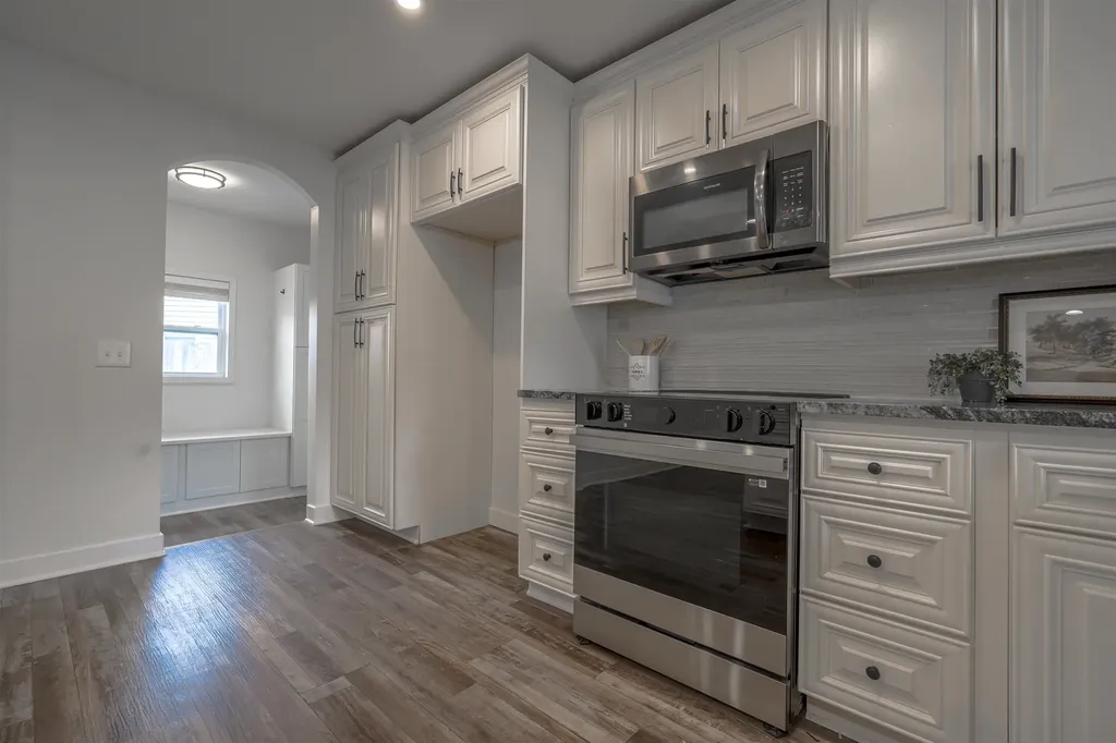 104 N Burr Oak Road Wichita KS 67206