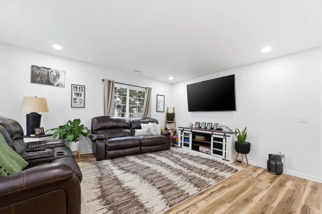 1520 S 383rd Street W Cheney KS 67025