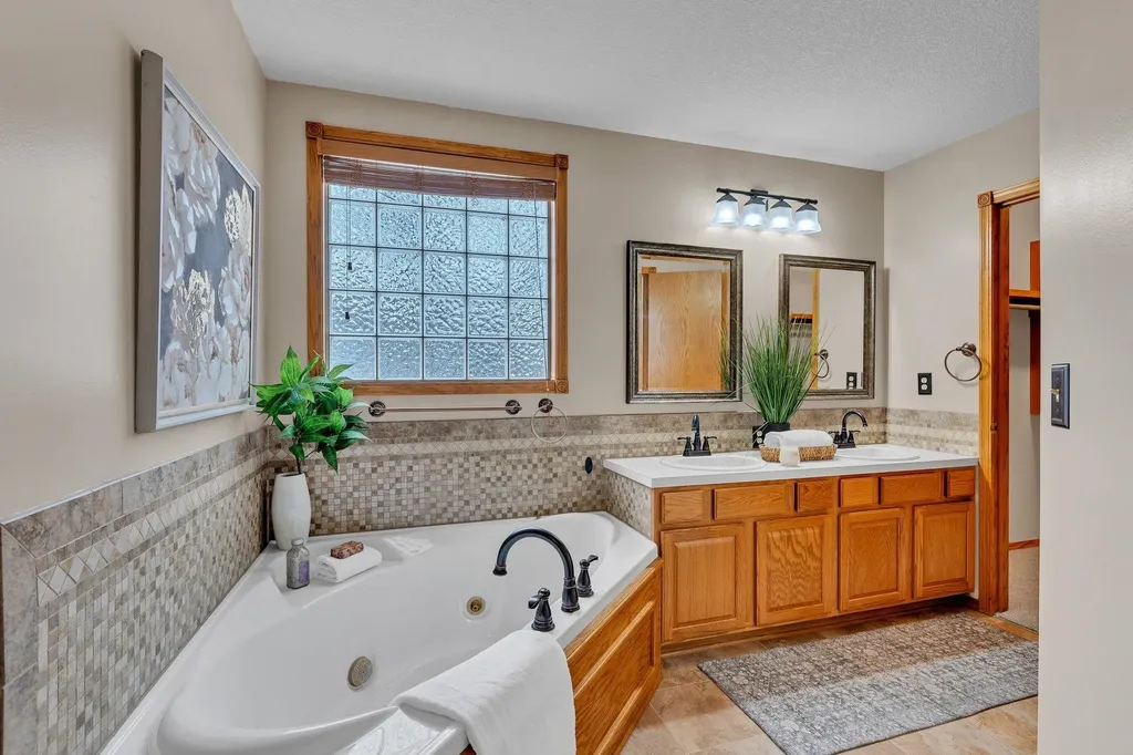 15509 W Mccormick Goddard KS 67052