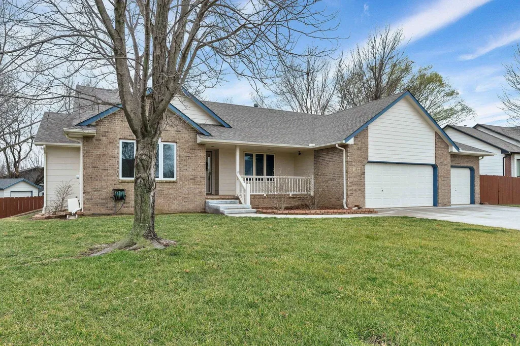 15509 W Mccormick Goddard KS 67052