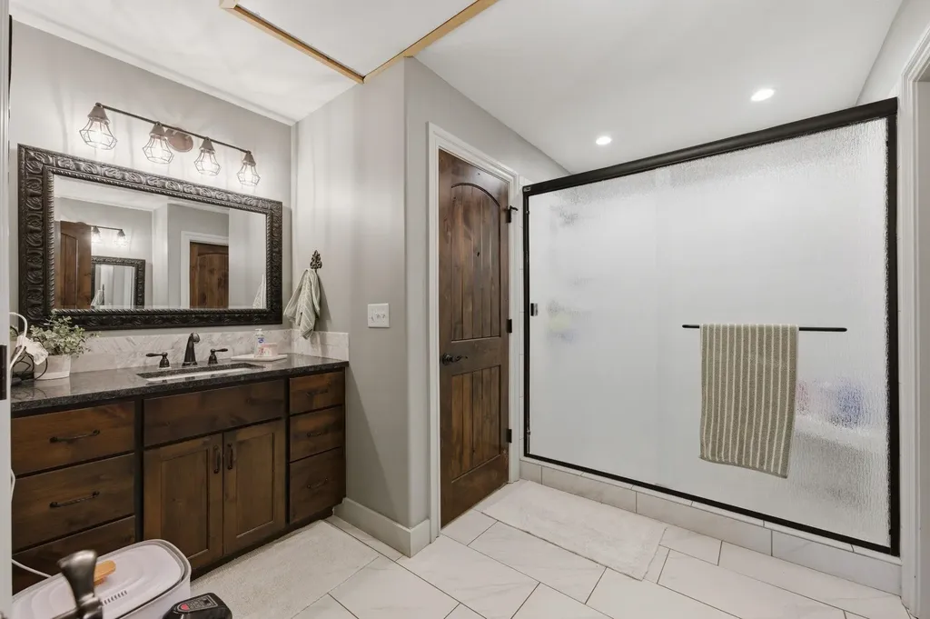 1009 N Anthony Anthony KS 67003