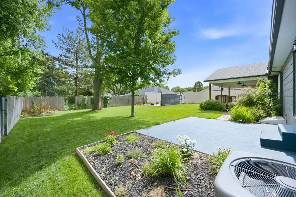 9221 W Douglas Avenue Wichita KS 67209