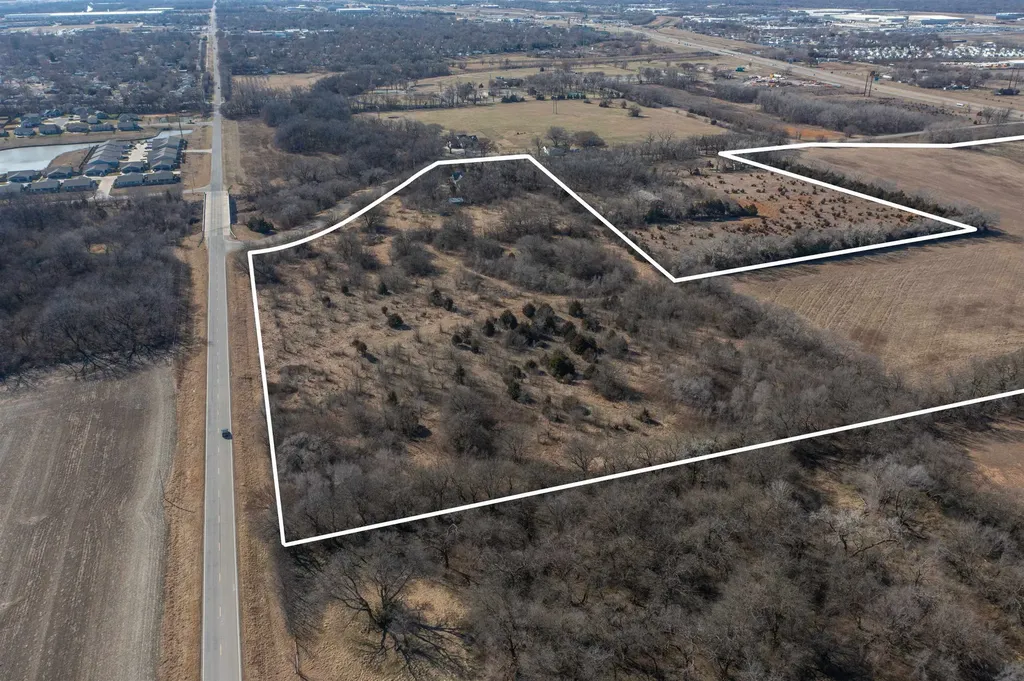 1510 E 69th Street N Park City KS 67219