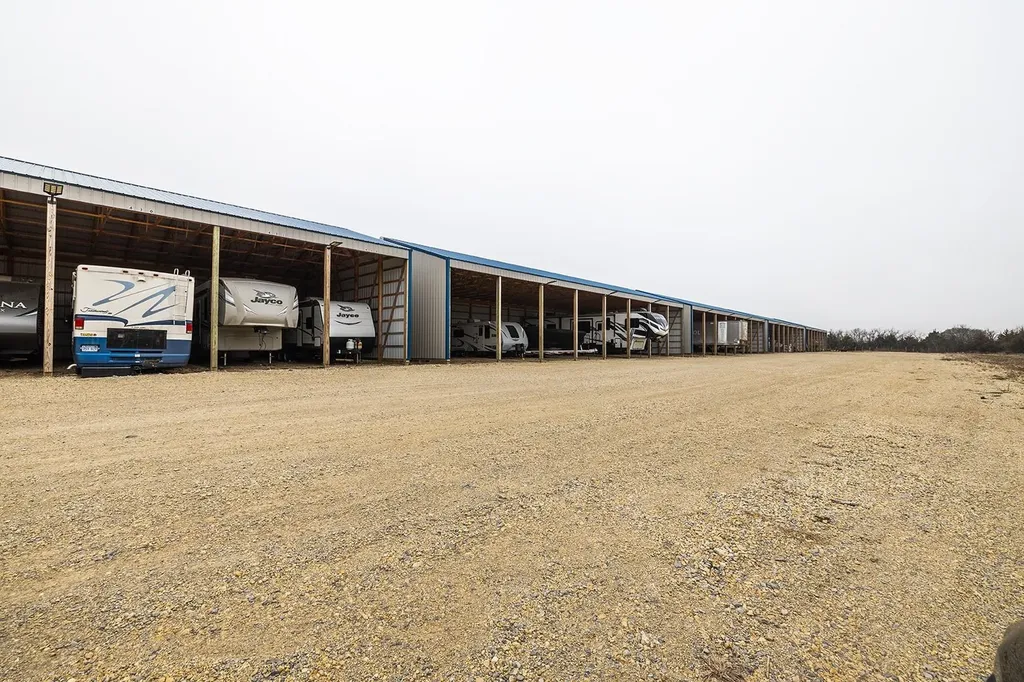 2919 E Us Highway Andover KS 67002
