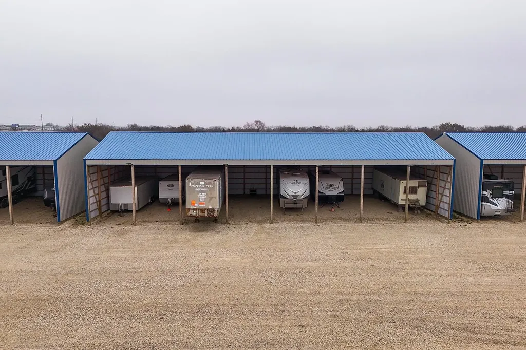 2919 E Us Highway Andover KS 67002