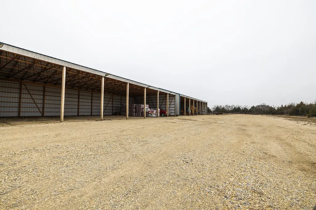 2919 E Us Highway Andover KS 67002