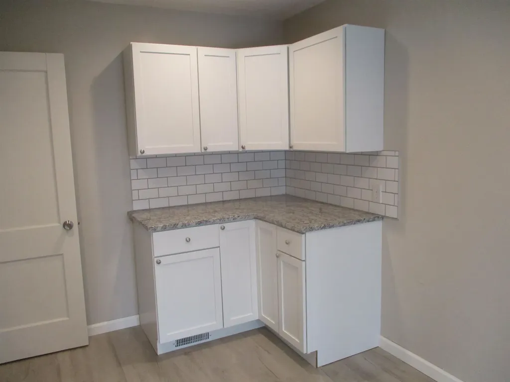 3206 W Macarthur Road Wichita KS 67217
