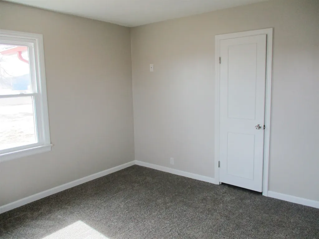 3206 W Macarthur Road Wichita KS 67217