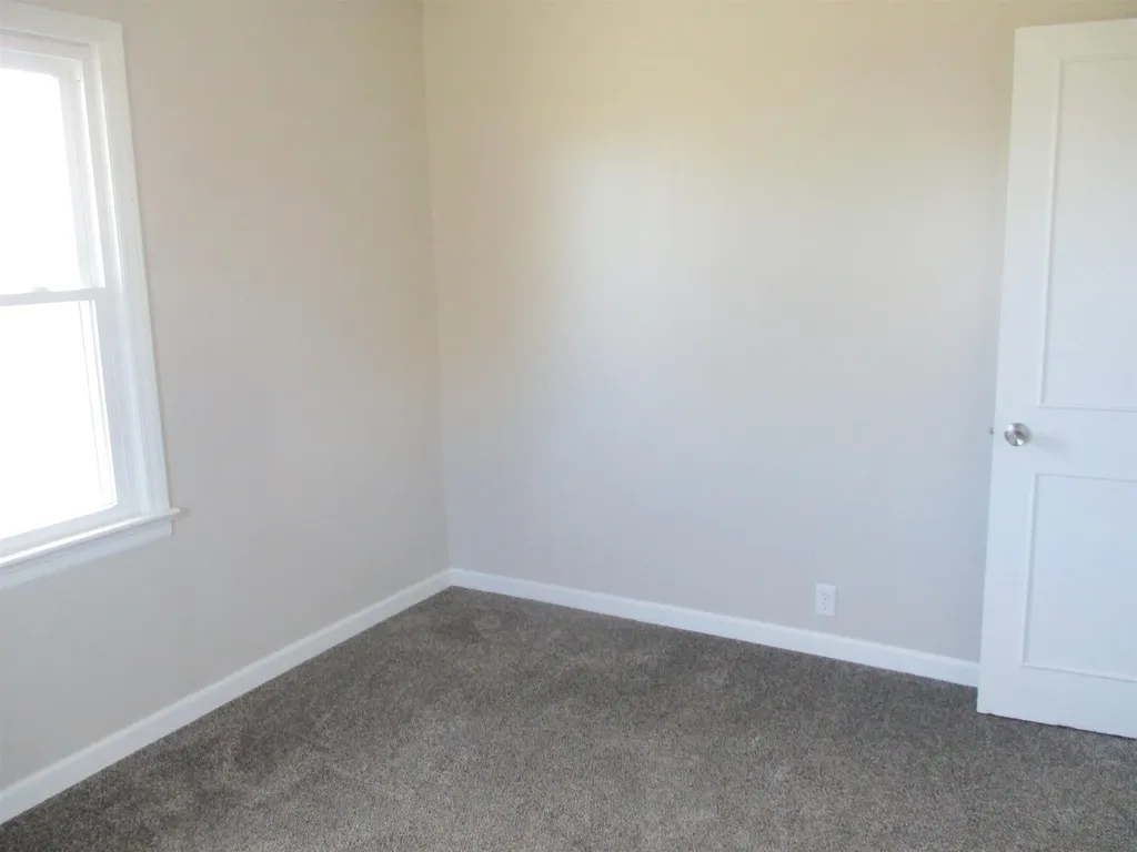 3206 W Macarthur Road Wichita KS 67217