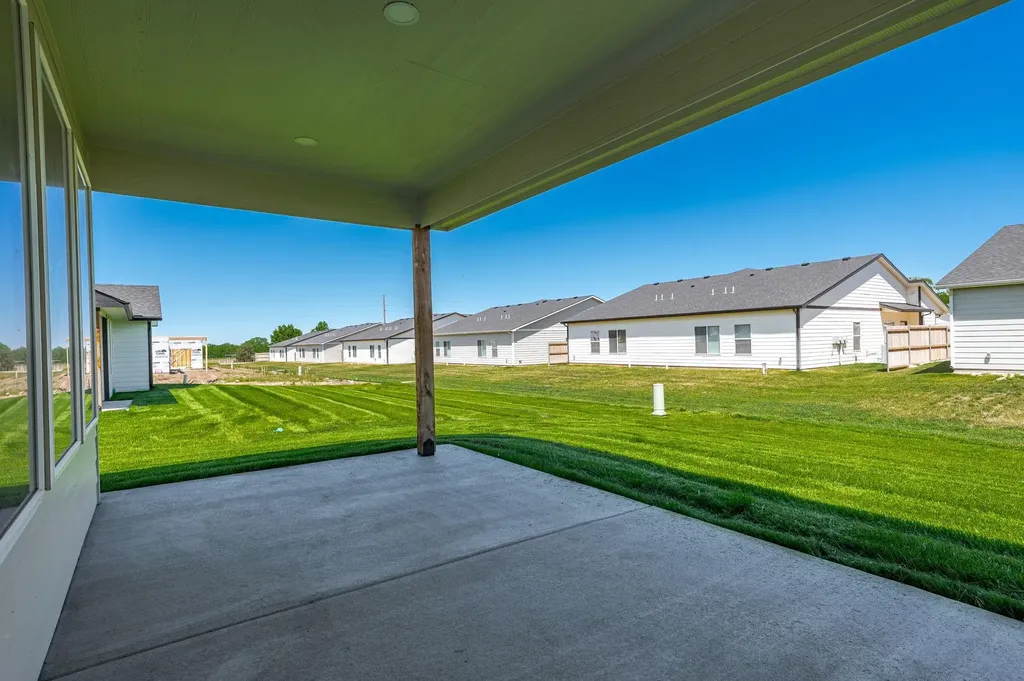 508 E Elmwood Street Park City KS 67147