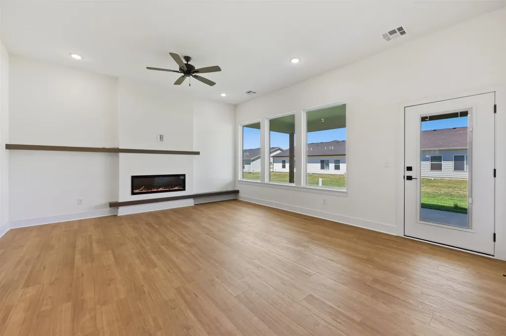 508 E Elmwood Street Park City KS 67147