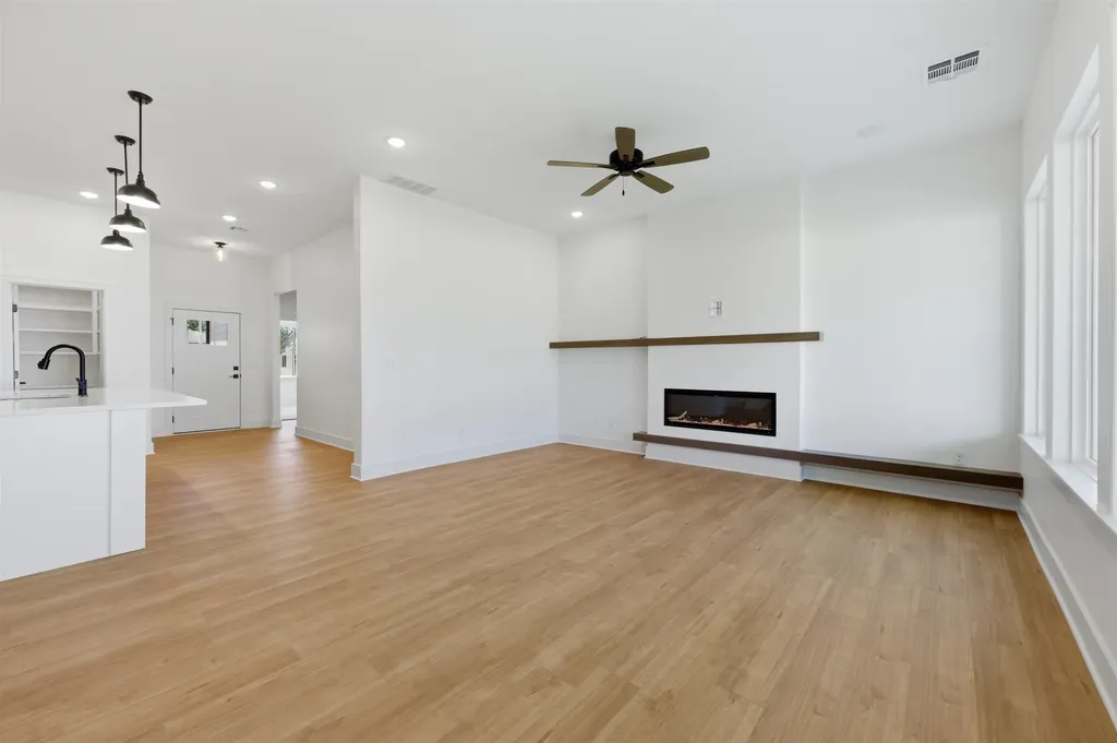 508 E Elmwood Street Park City KS 67147