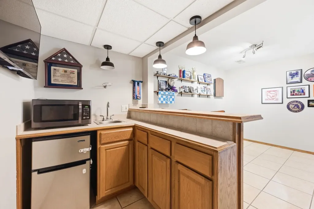 1616 N Redbarn Street Wichita KS 67212