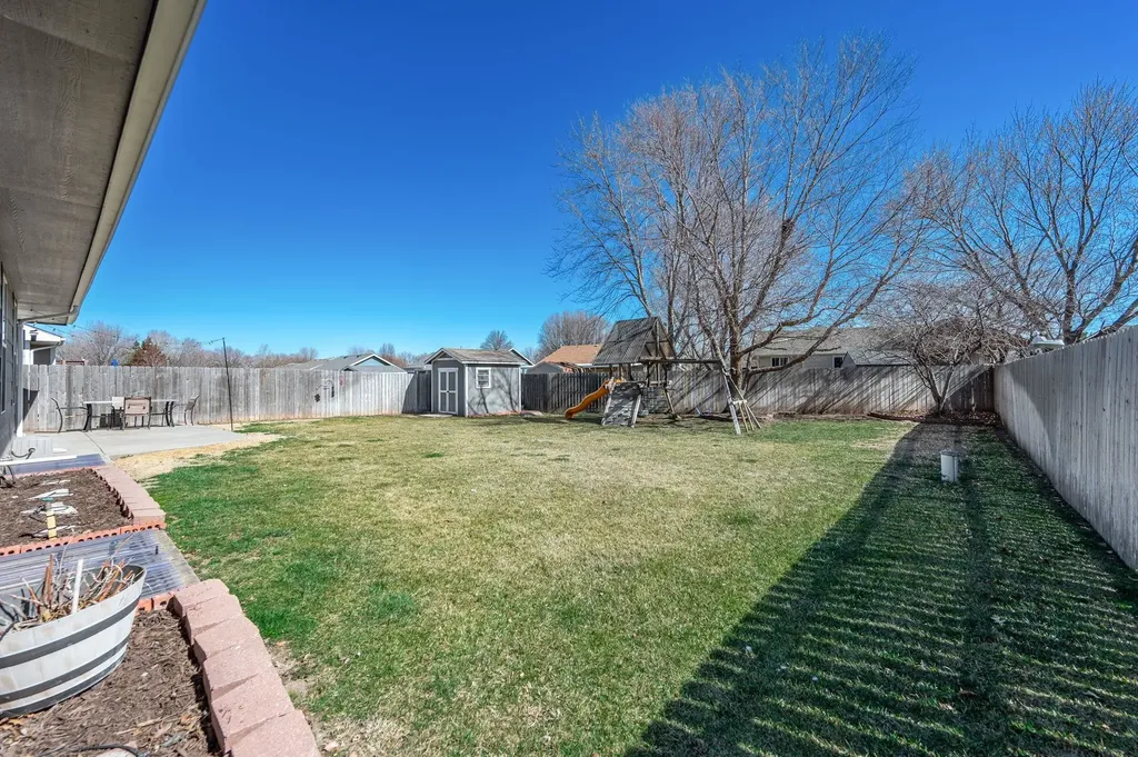 1616 N Redbarn Street Wichita KS 67212