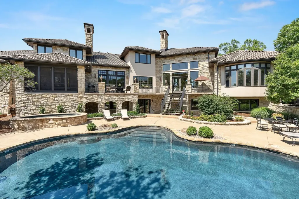 2324 N Rosemont Court Wichita KS 67228