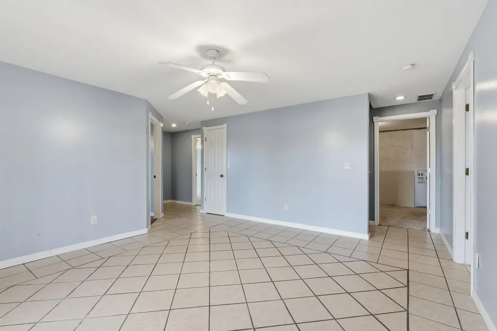 181 E 15th Street S Wellington KS 67152