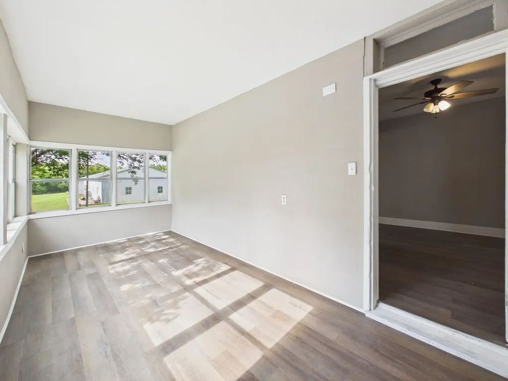 722 W Harvey Avenue Wellington KS 67152