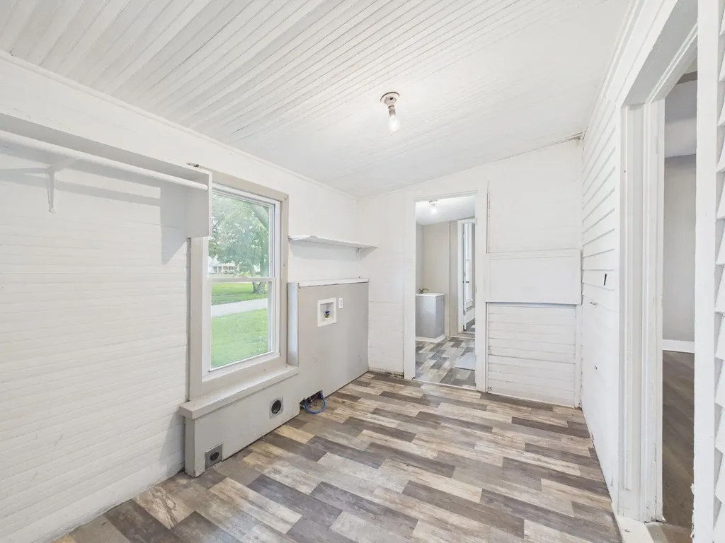 722 W Harvey Avenue Wellington KS 67152