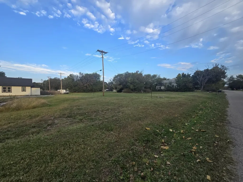 Tbd Simpson & Ames Avenue Winfield KS 67156