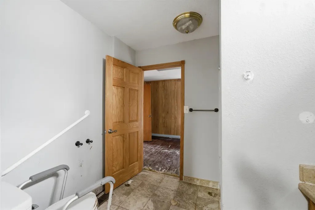 1308 S Market Street Wichita KS 67211