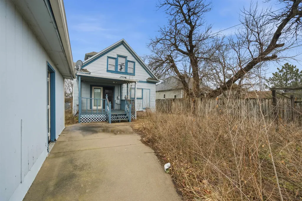 1308 S Market Street Wichita KS 67211