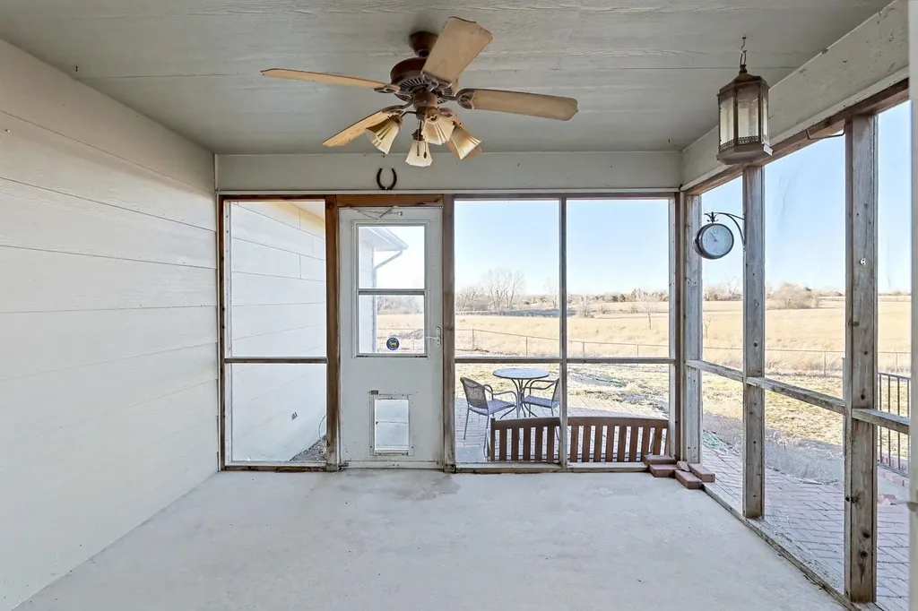 17776 SW Tawakoni Road Rose Hill KS 67133