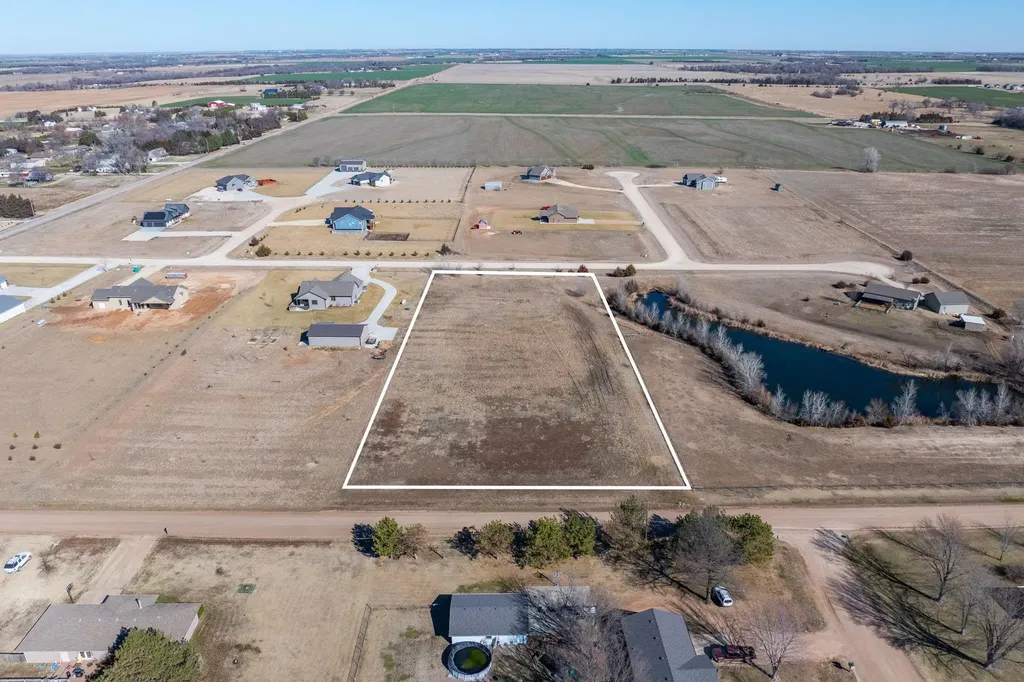 000 W Siedl Drive Garden Plain KS 67050