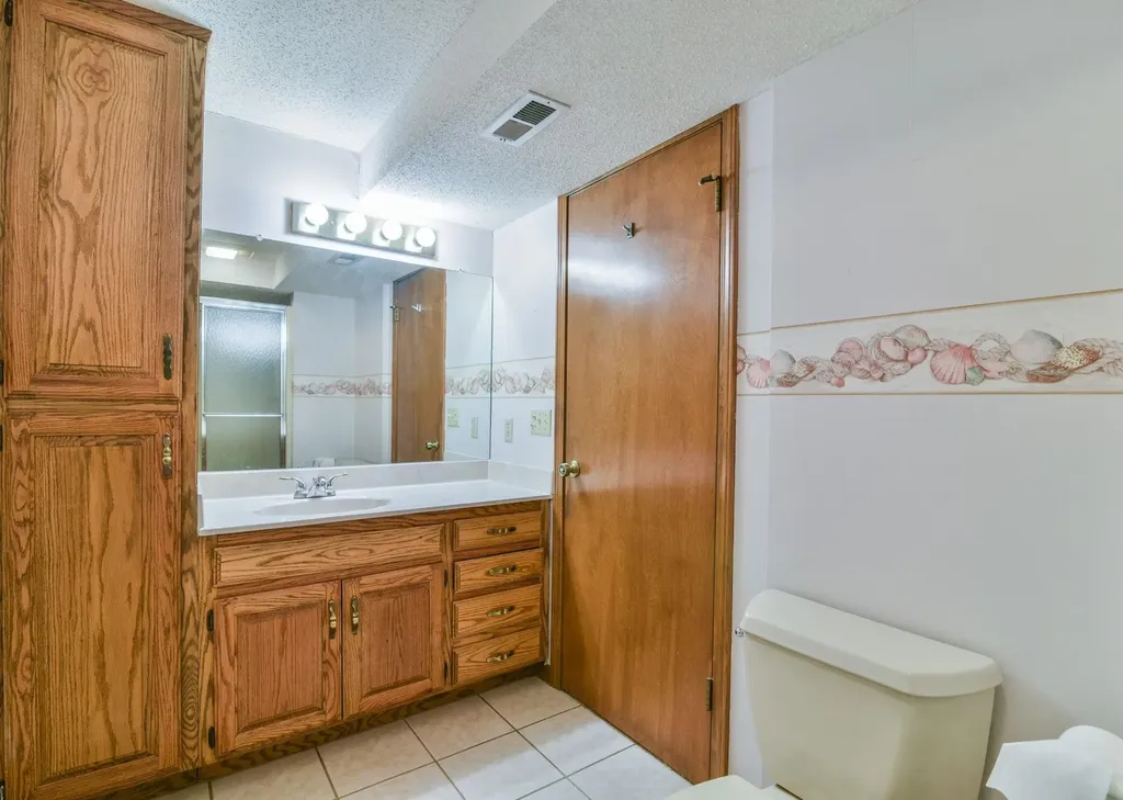 3536 W 2nd Street N Wichita KS 67203