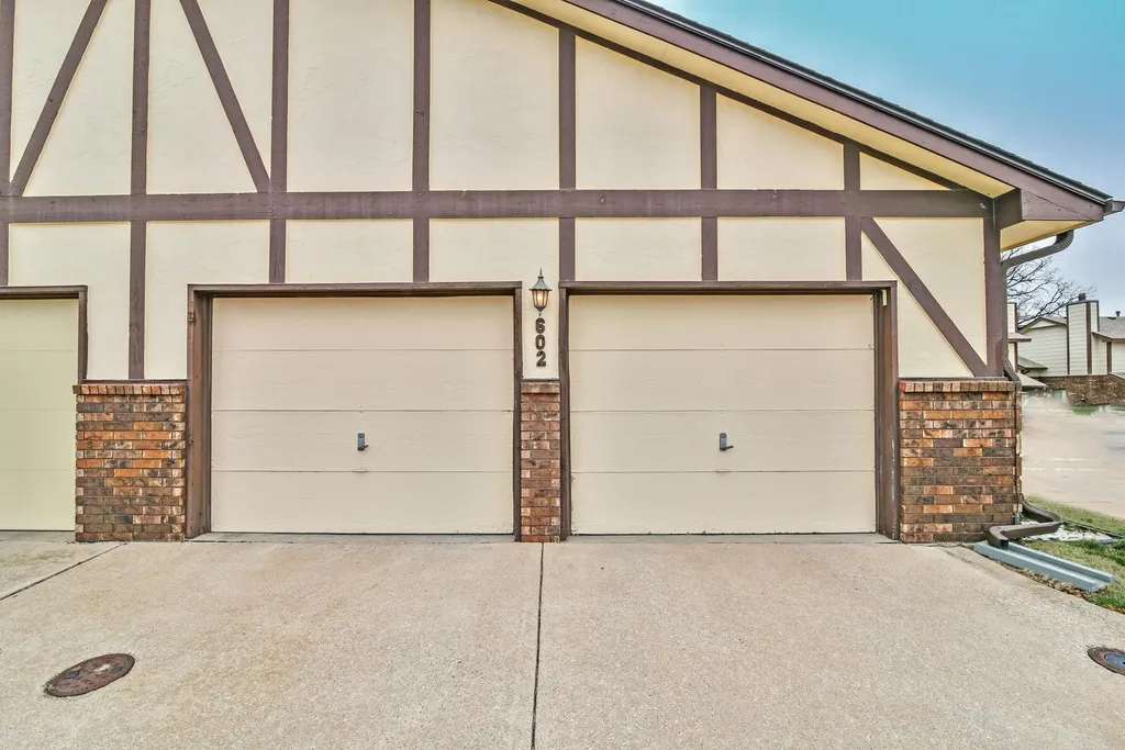 3536 W 2nd Street N Wichita KS 67203