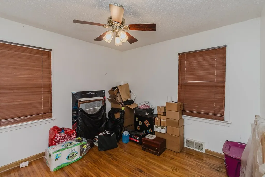 2709 N Green Wichita KS 67219