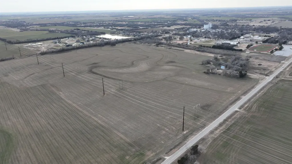 28719 W Harry Street Garden Plain KS 67050
