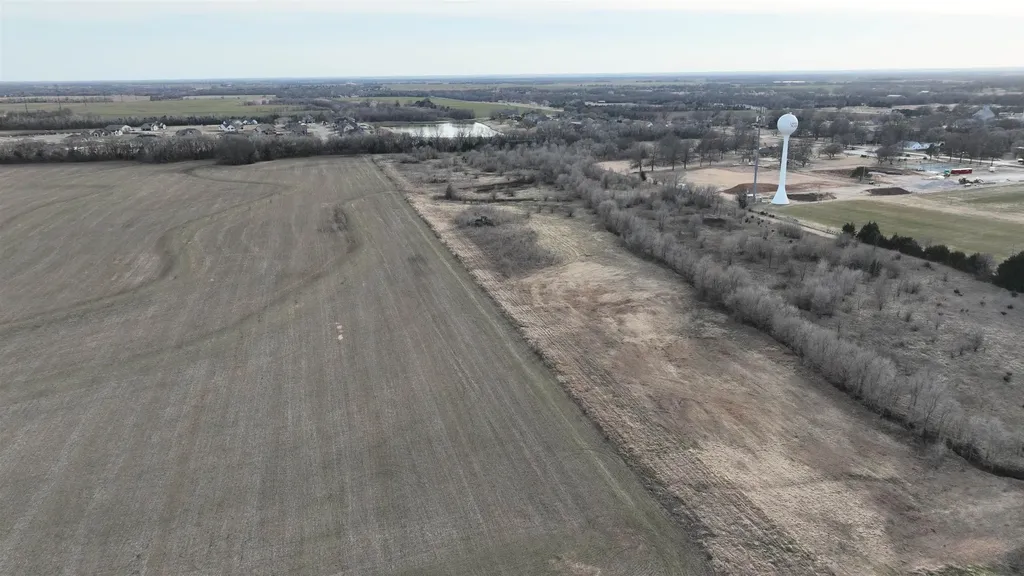 28719 W Harry Street Garden Plain KS 67050