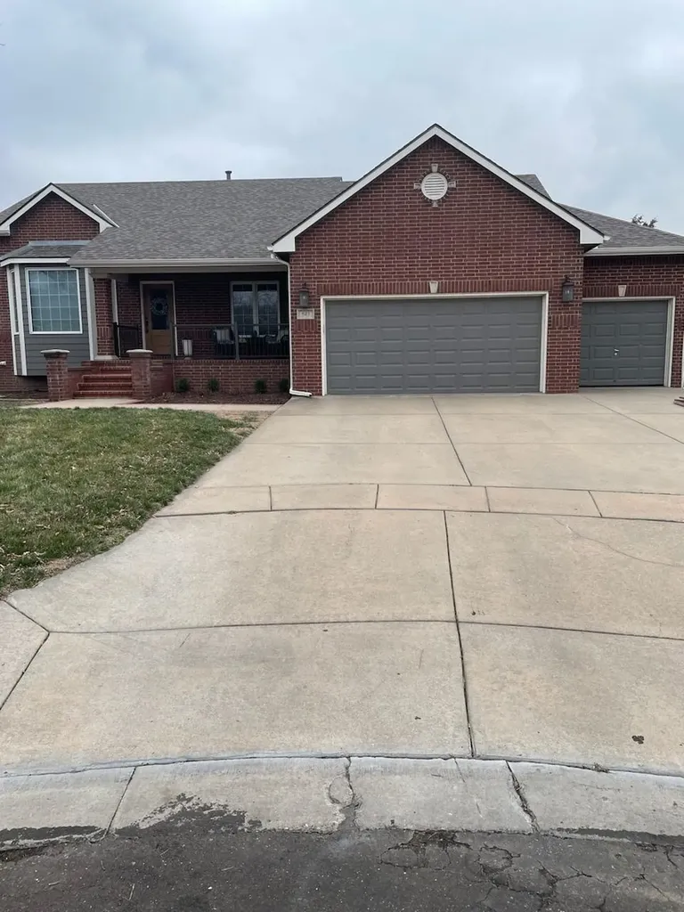 543 Homestead Colwich KS 67030