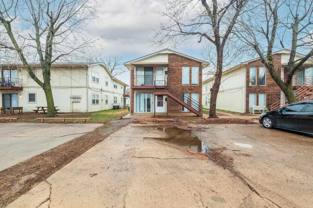 1646 S Fern Street Wichita KS 67213