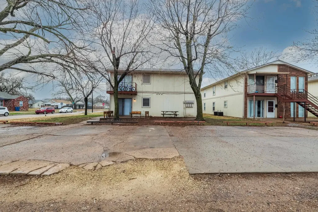 1646 S Fern Street Wichita KS 67213