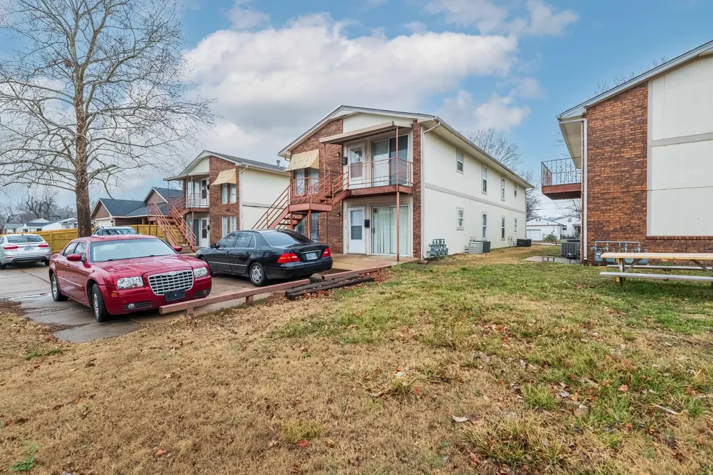 1646 S Fern Street Wichita KS 67213