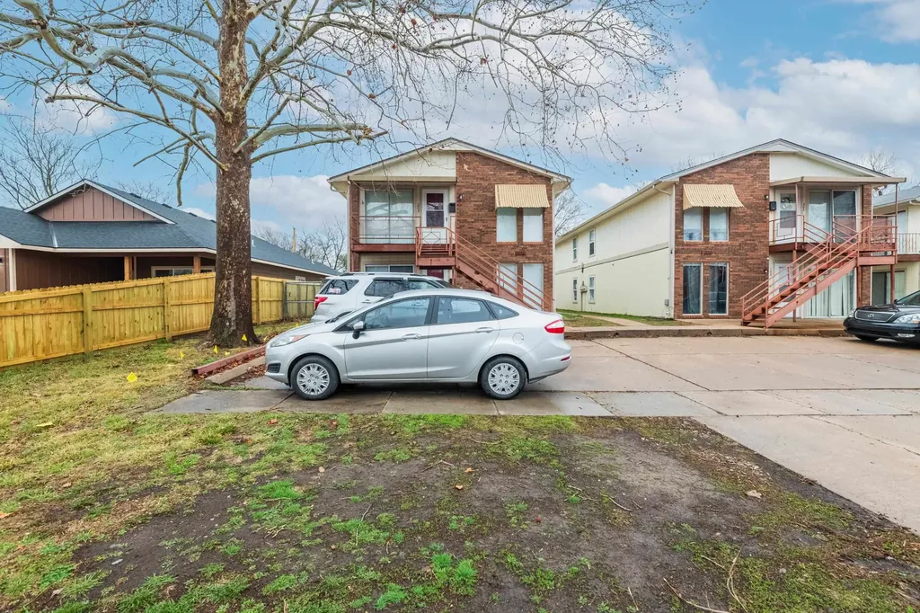 1646 S Fern Street Wichita KS 67213