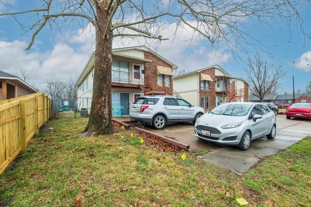 1646 S Fern Street Wichita KS 67213